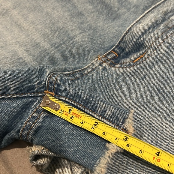 Madewell - Relaxed Denim Shorts - Picture 6 of 7